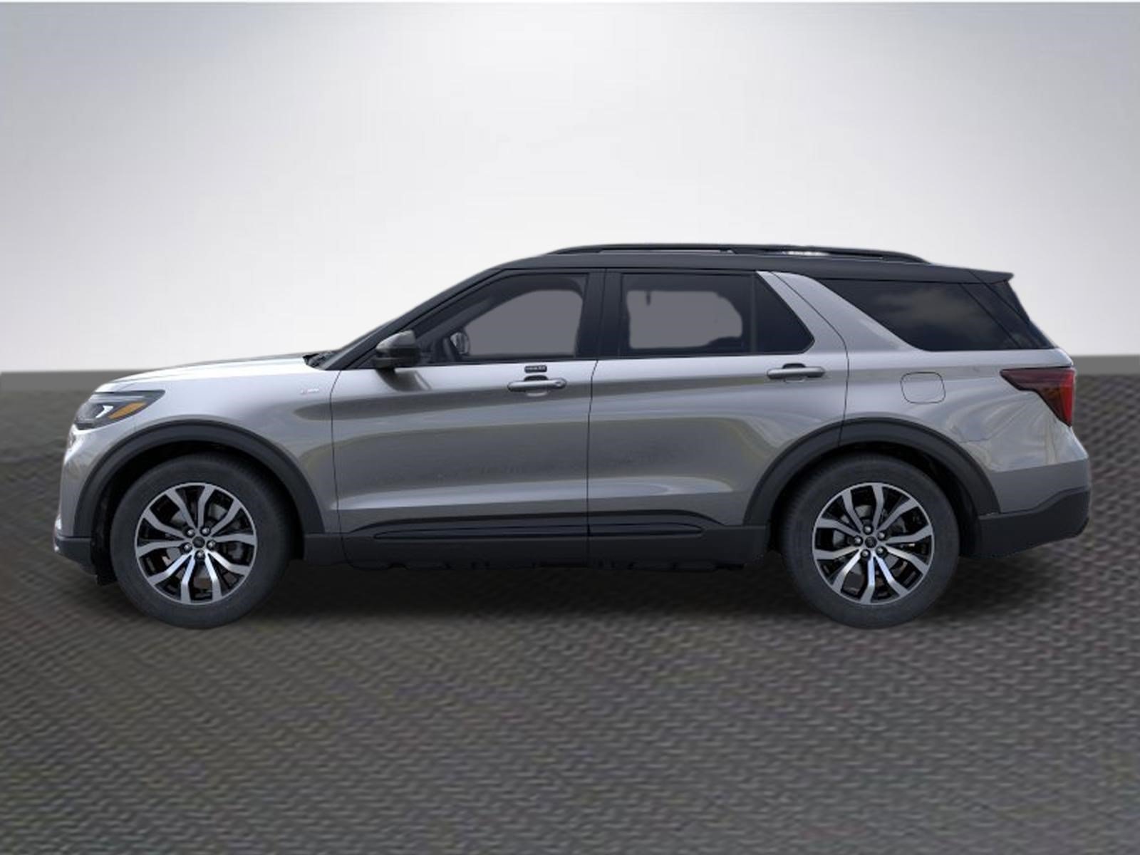 New 2026 Ford Explorer ST-Line RWD image 3