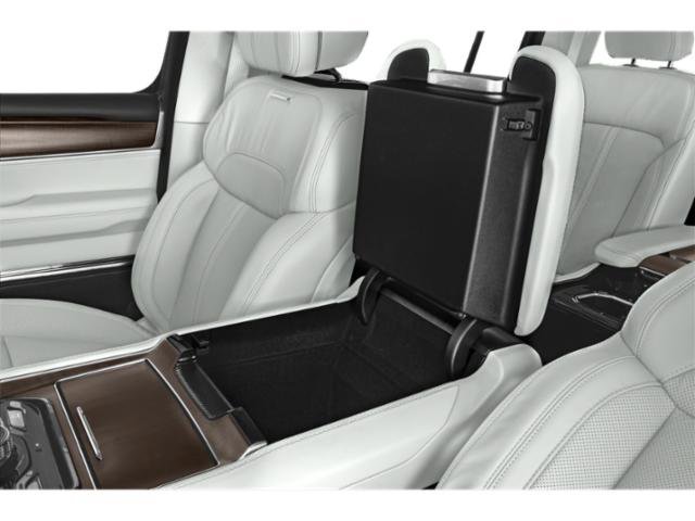Used 2022 Jeep Grand Wagoneer Series III w/ Rear Seat Video Group 1 AWD/4WD image 17
