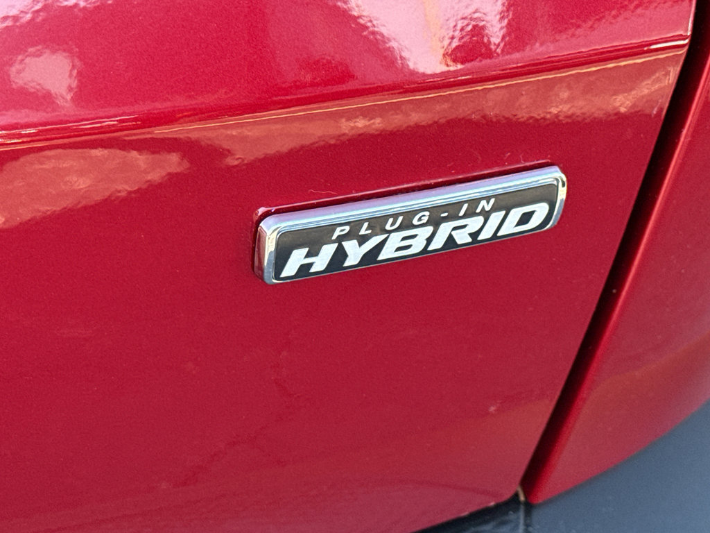 Used 2023 Ford Escape SE w/ PHEV Premium Package FWD image 8
