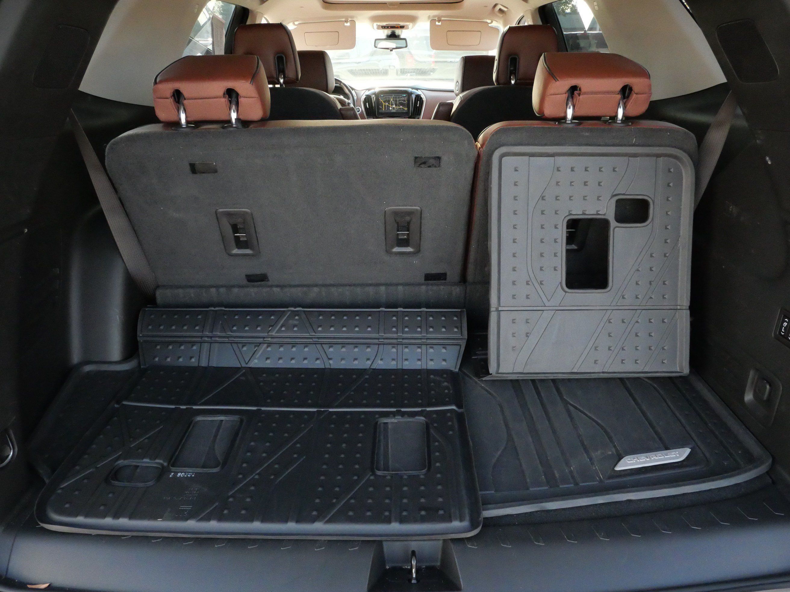 Used 2018 Chevrolet Traverse High Country AWD/4WD image 18