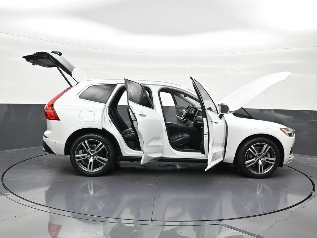 Used 2018 Volvo XC60 T6 Momentum w/ Advanced Package AWD/4WD image 31