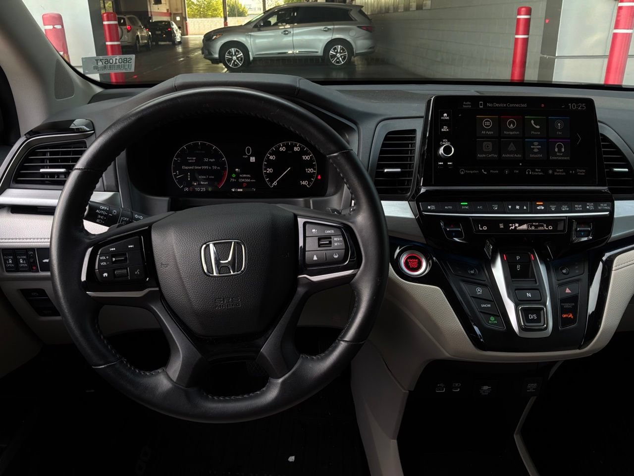 Used 2025 Honda Odyssey Touring image 16