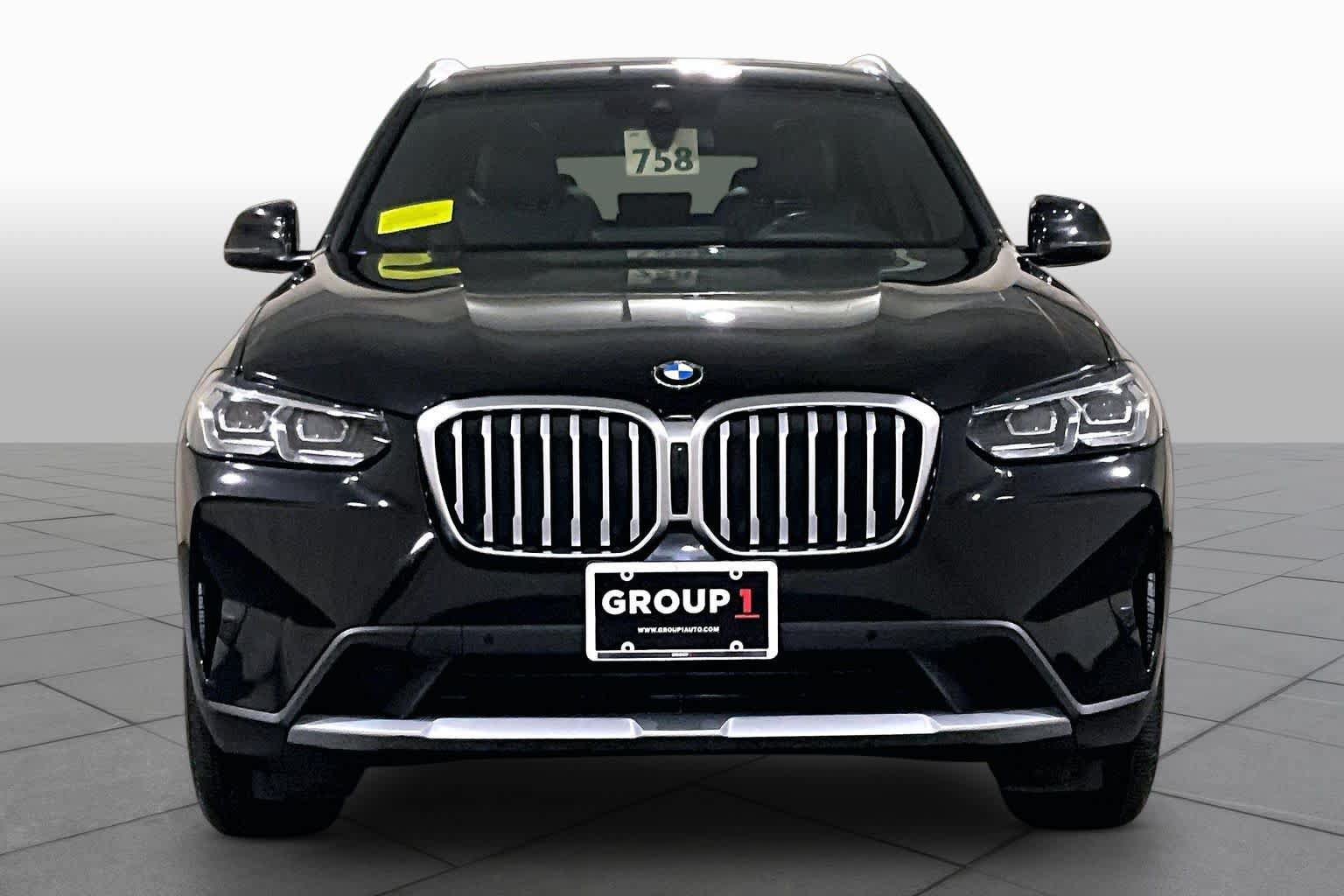 Used 2022 BMW X3 xDrive30i w/ Premium Package 2 AWD/4WD image 3
