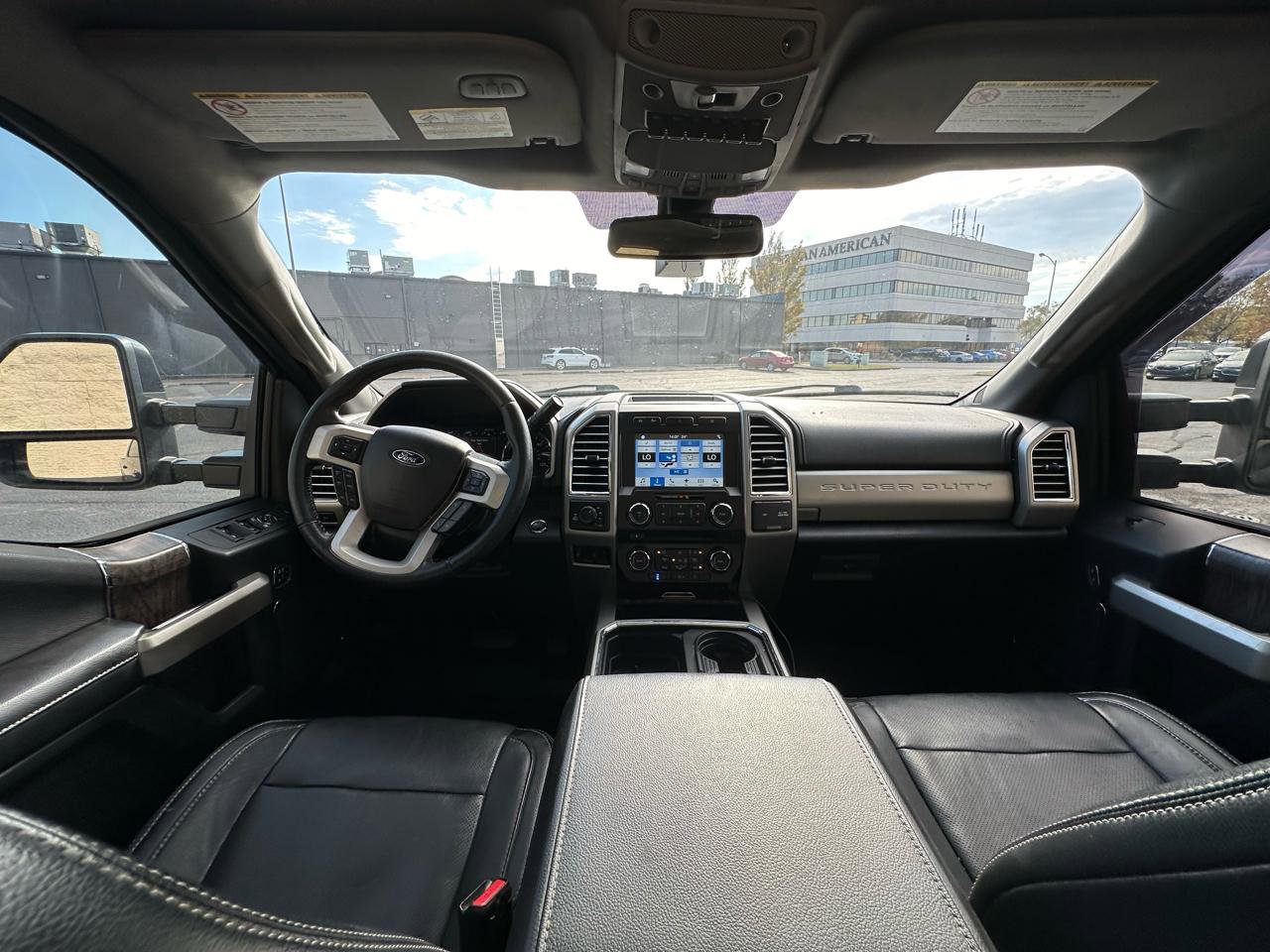 Used 2017 Ford F250 Lariat w/ Lariat Ultimate Package AWD/4WD image 13