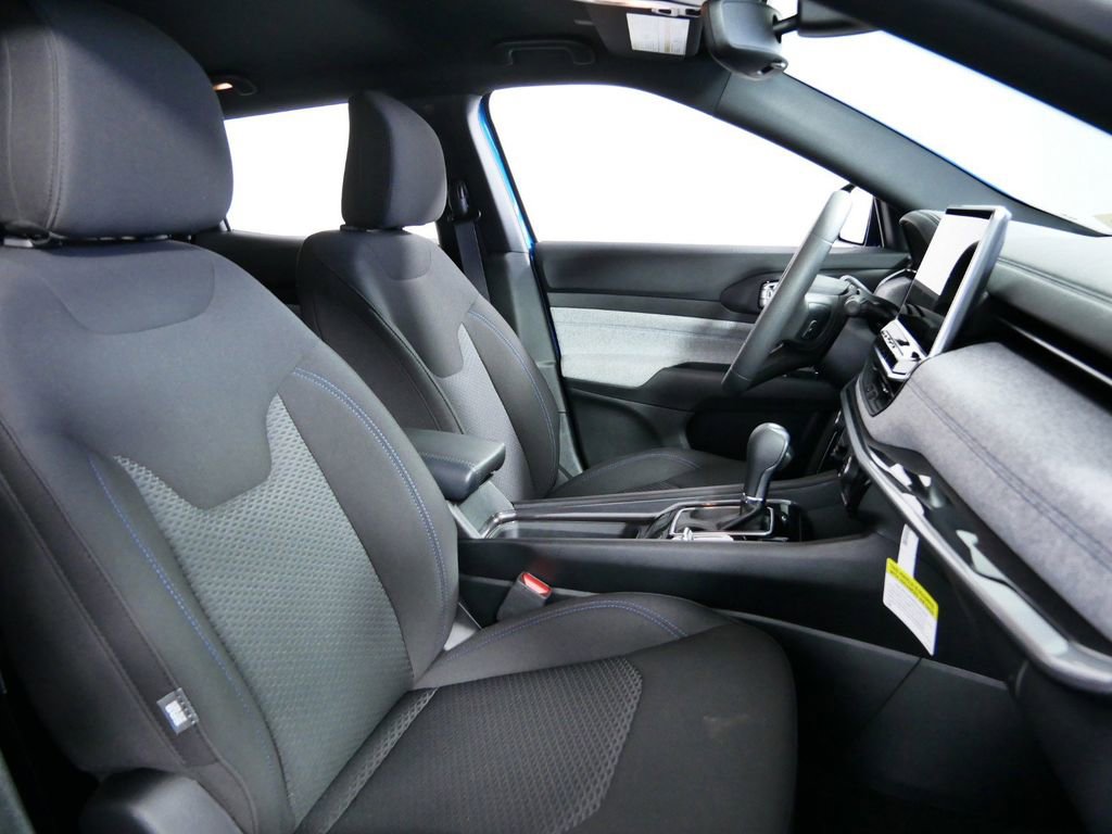 Used 2024 Jeep Compass Sport image 20