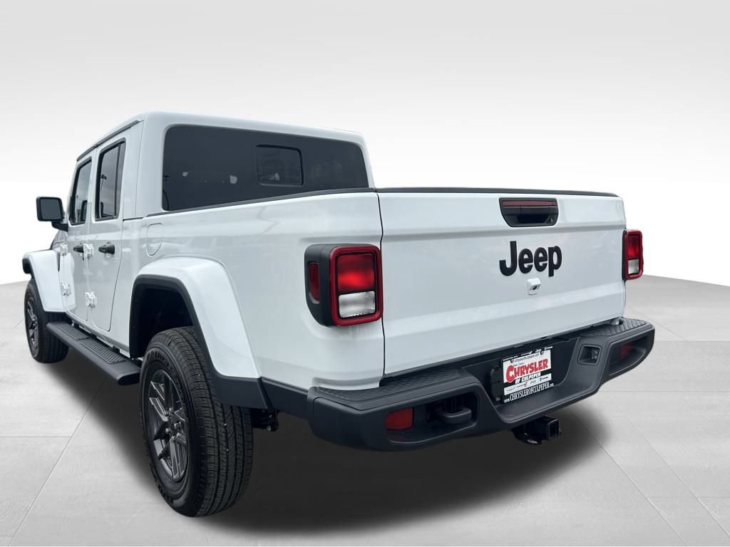 New 2026 Jeep Gladiator Sport AWD/4WD image 19