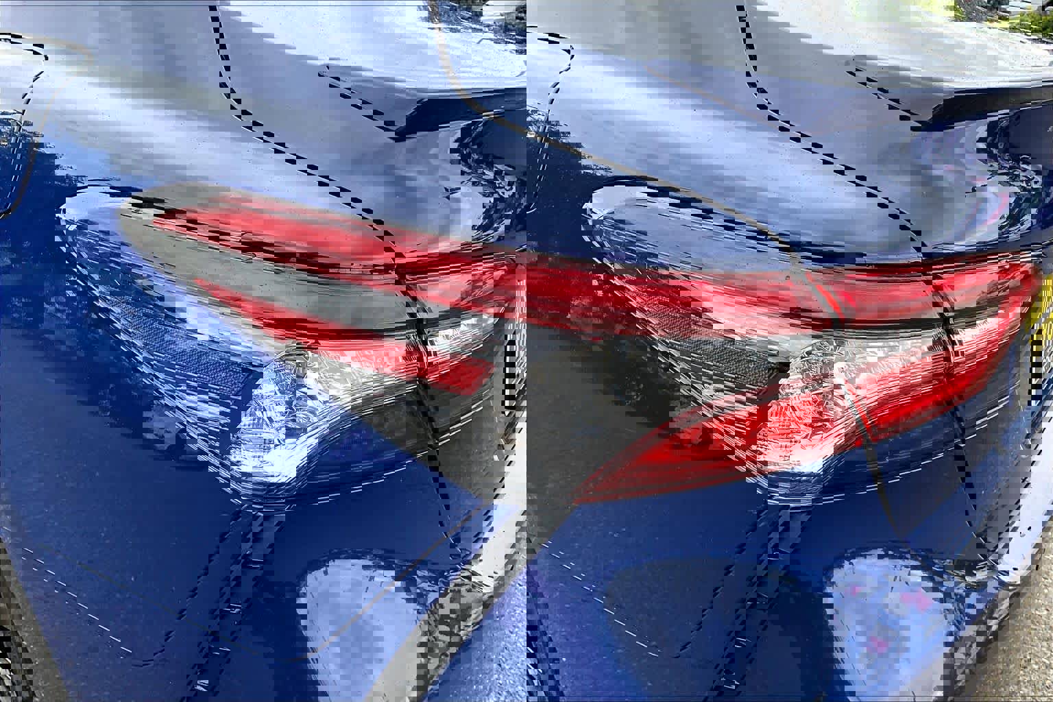 Used 2024 Toyota Camry XSE w/ Navigation Package image 28