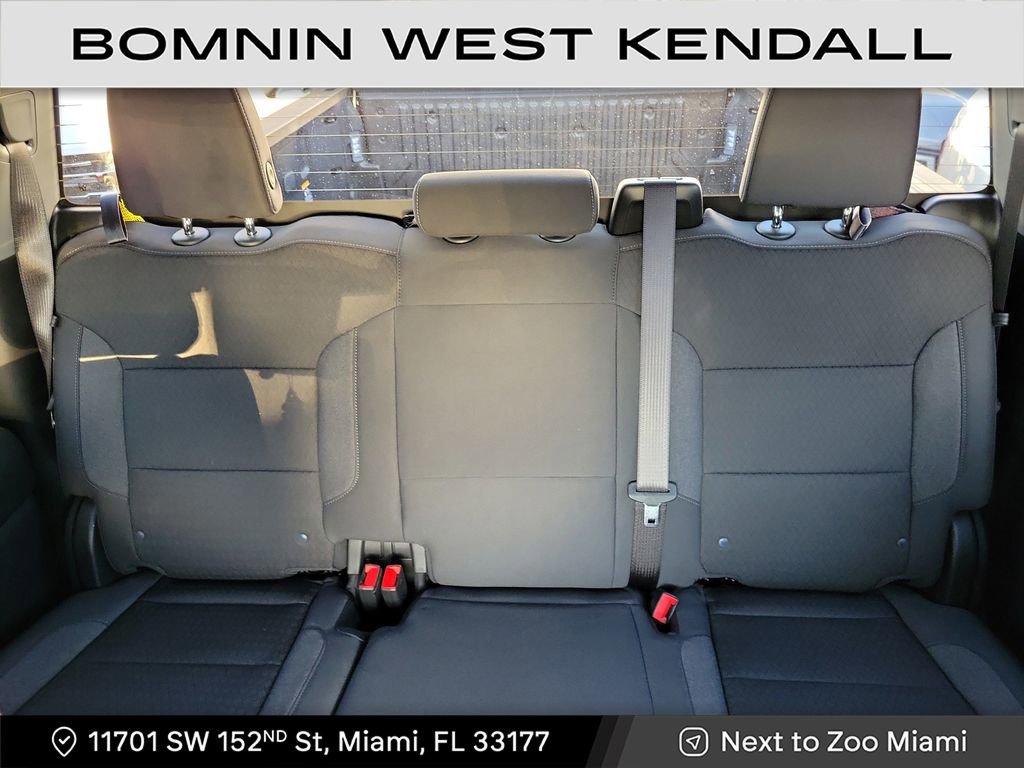 Used 2025 Chevrolet Silverado 2500 Custom w/ Custom Value Package image 11