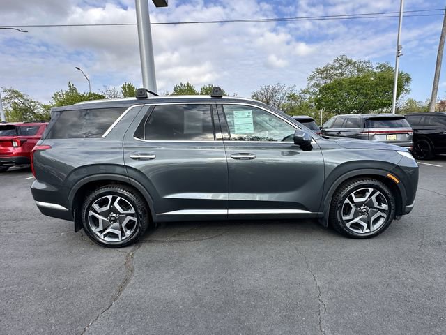 Used 2023 Hyundai Palisade Limited AWD/4WD image 4