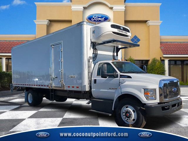 New 2026 Ford F750 2WD Regular Cab Super Duty image 1