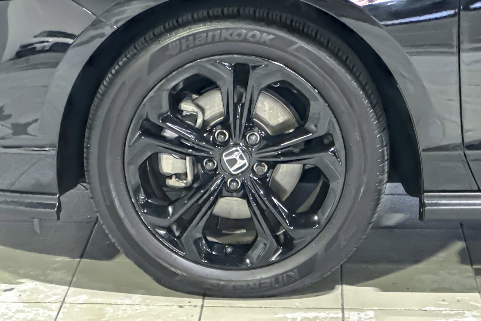 Used 2025 Honda Accord SE image 11