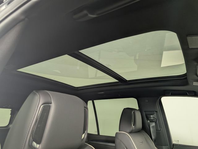 Used 2026 Cadillac Escalade Sport w/ Touring Package image 32