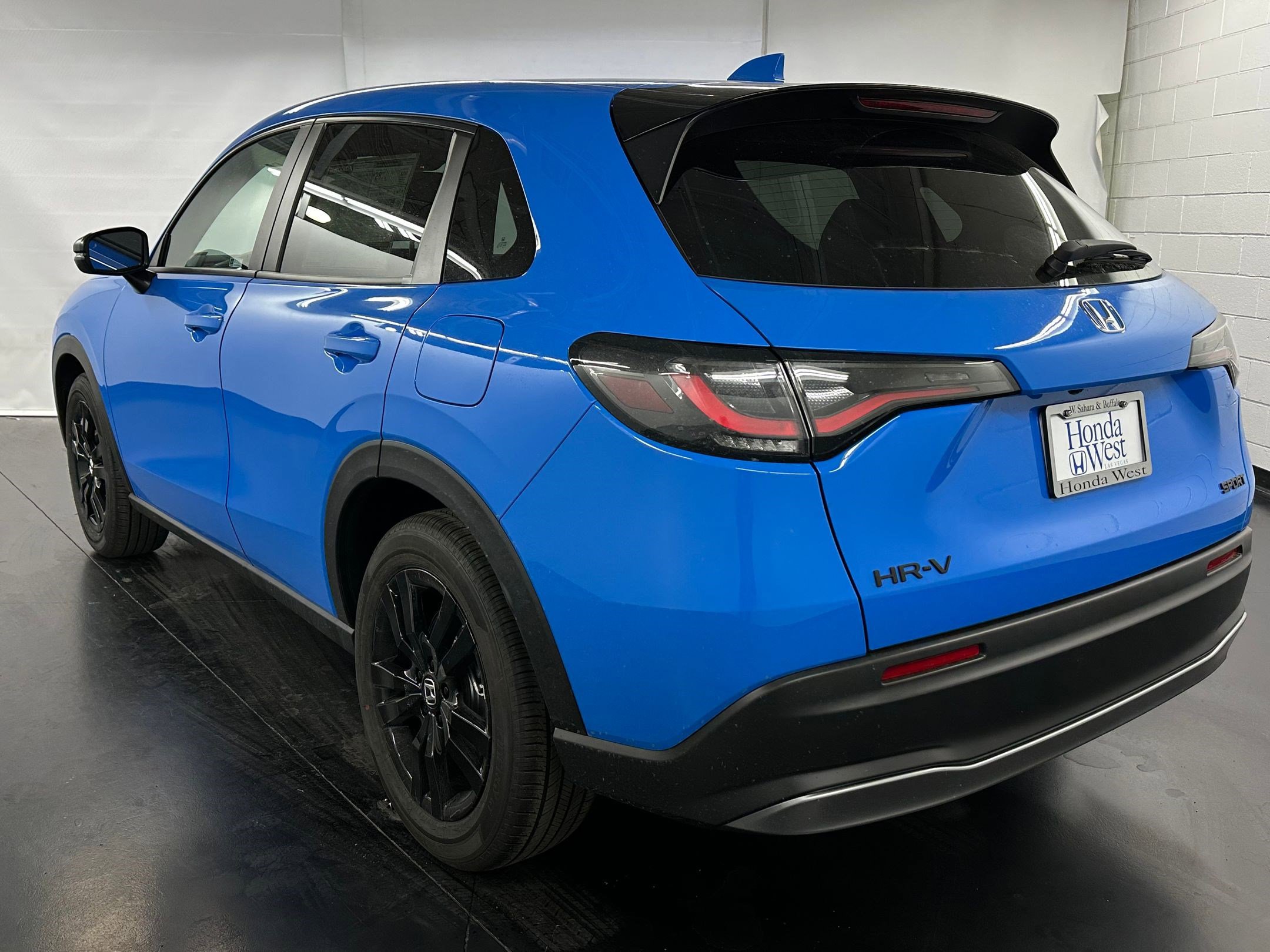 New 2026 Honda HR-V Sport image 3