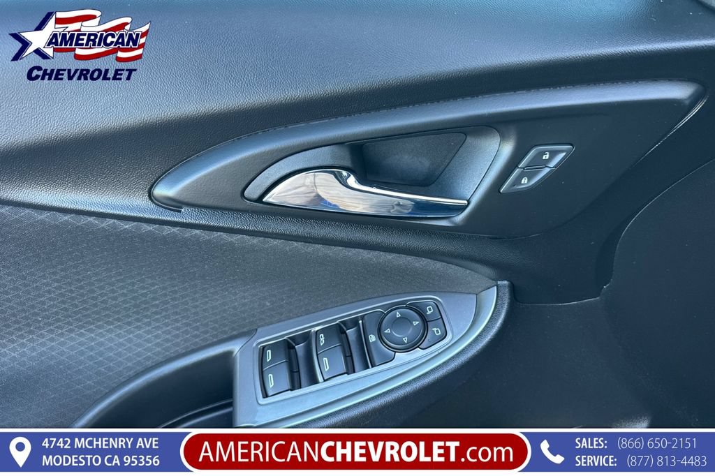 Used 2023 Chevrolet Malibu LT FWD image 11