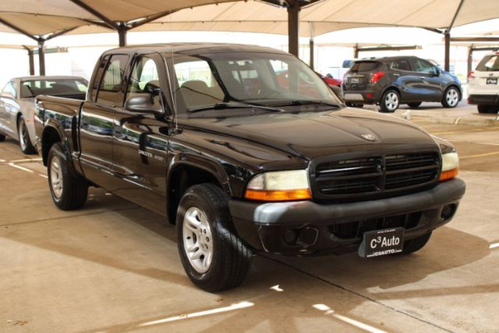 Used 2002 Dodge Dakota Sport image 1