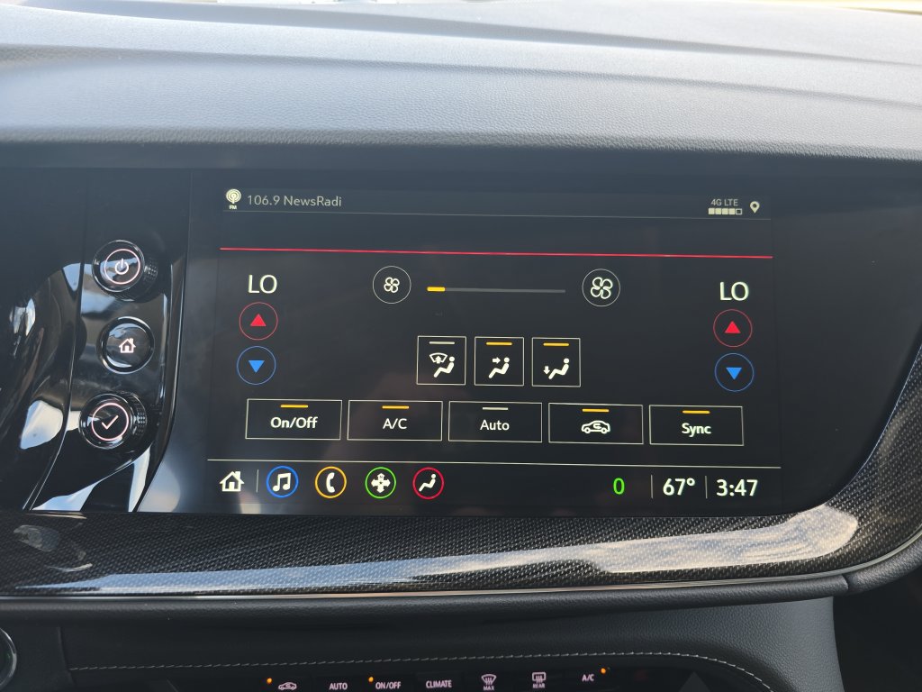 Used 2023 Buick Envision Preferred w/ Sport Touring Package AWD/4WD image 26