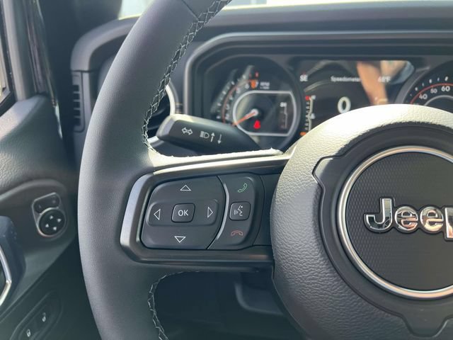 New 2026 Jeep Gladiator Sport AWD/4WD image 15