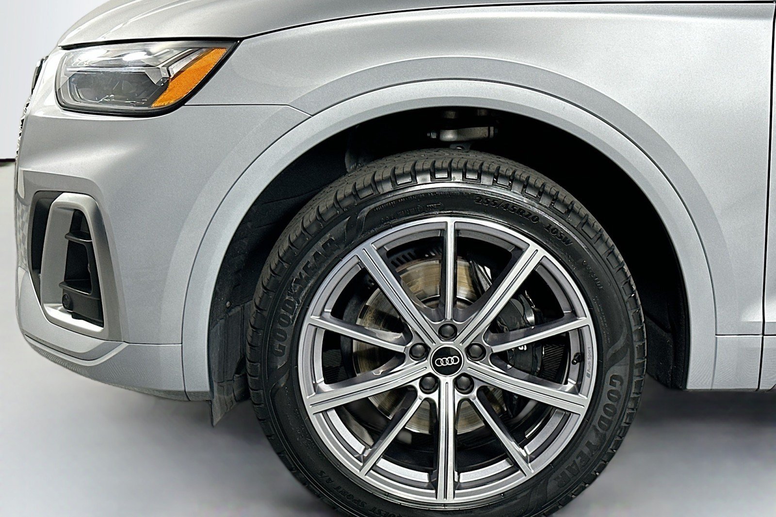 Used 2023 Audi SQ5 Premium Plus w/ Premium Plus Package AWD/4WD image 12