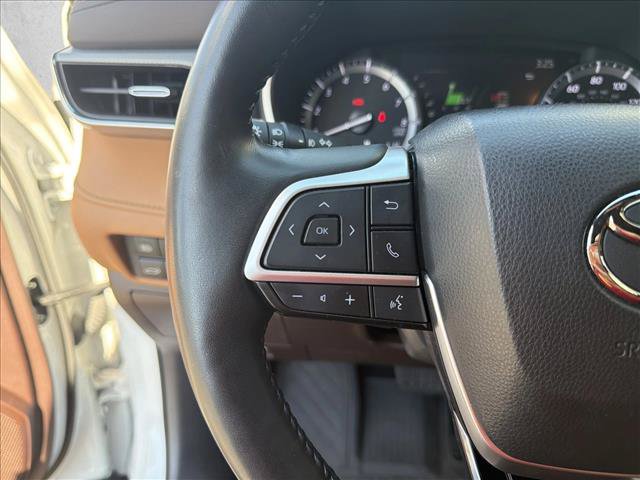 Used 2022 Toyota Highlander Platinum AWD/4WD image 15