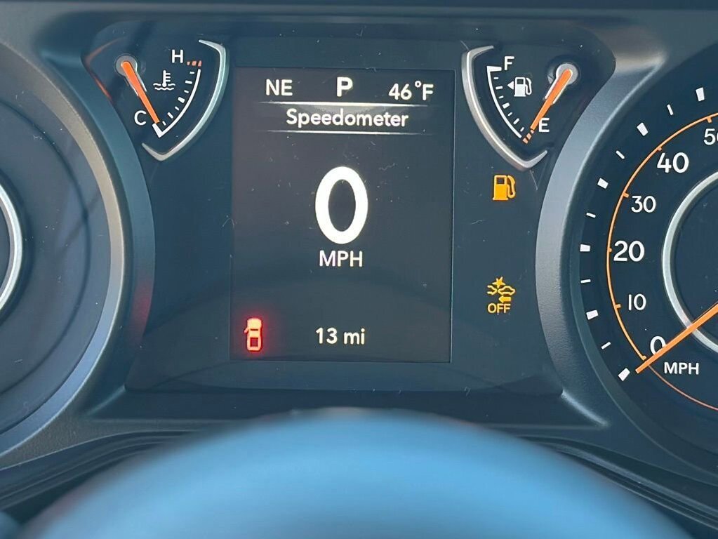 New 2026 Jeep Gladiator Sport image 15