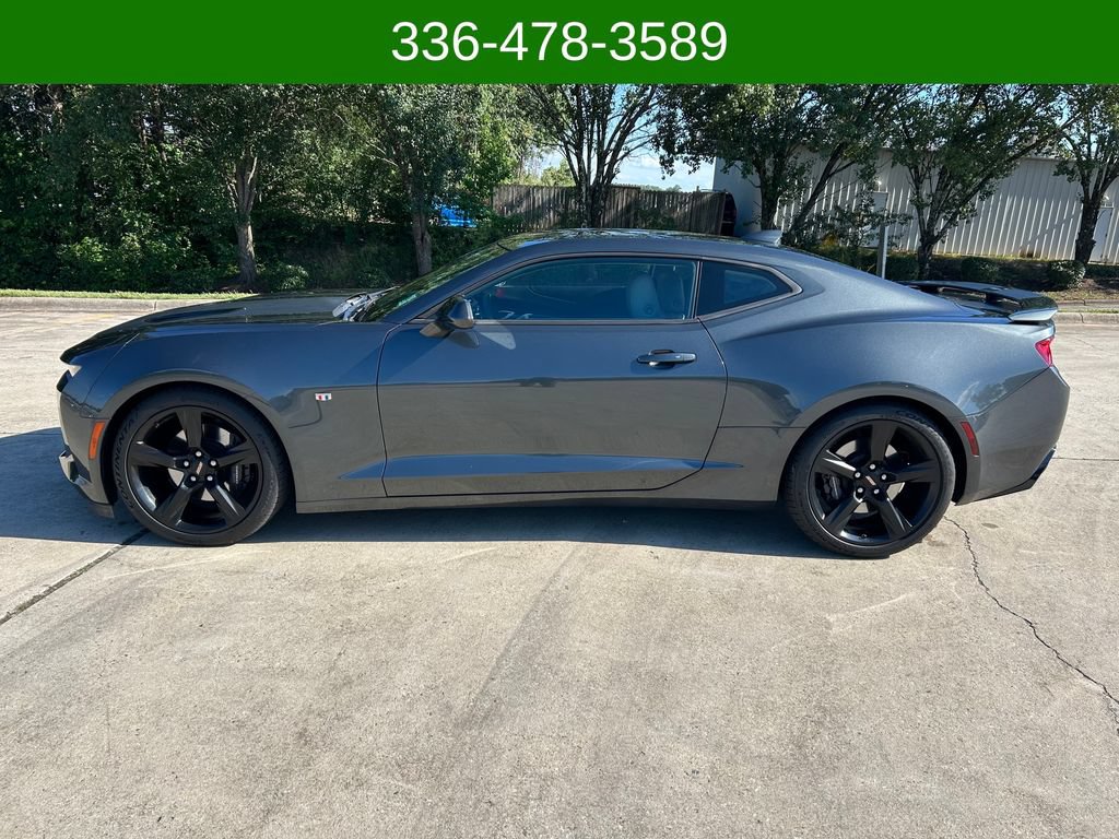 Used 2018 Chevrolet Camaro SS RWD image 2