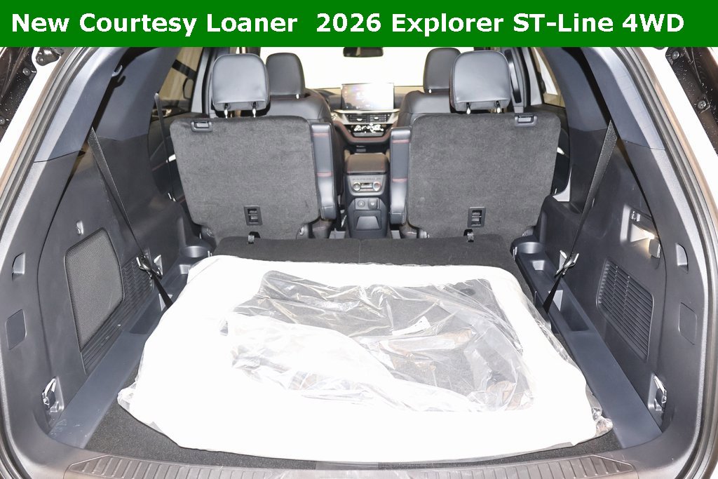 New 2026 Ford Explorer ST-Line w/ ST-Line Street Pack image 32