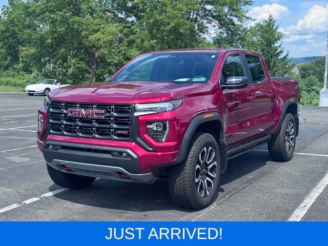 Used 2025 GMC Canyon AT4 w/ Nightfall Edition