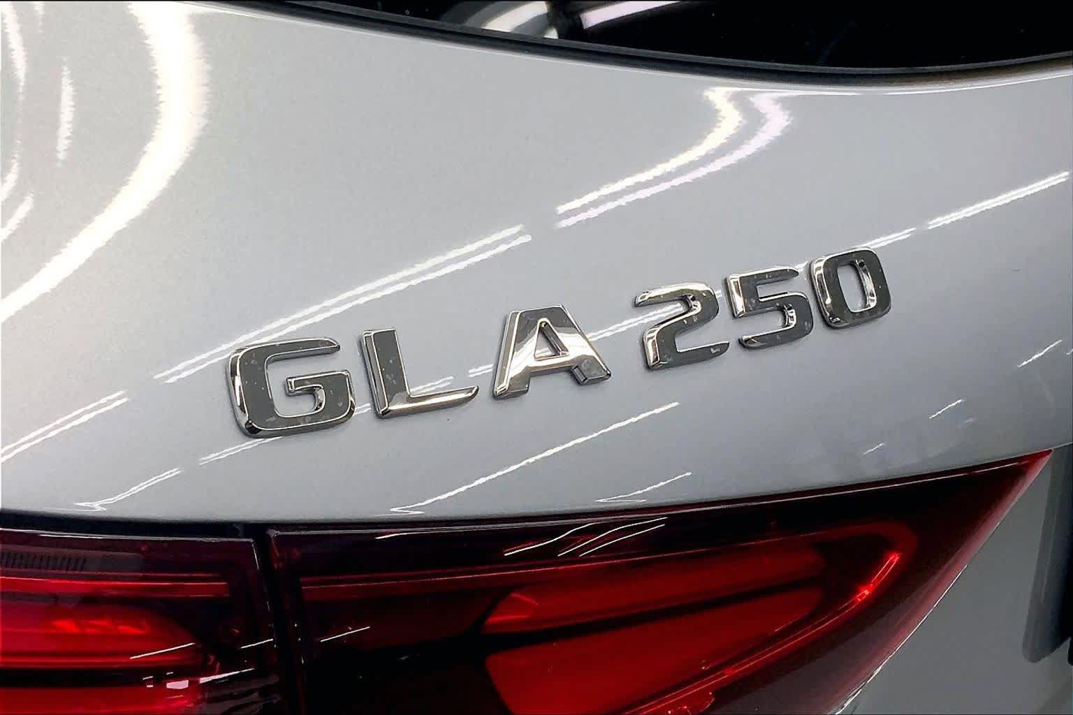 Used 2026 Mercedes-Benz GLA 250 image 15