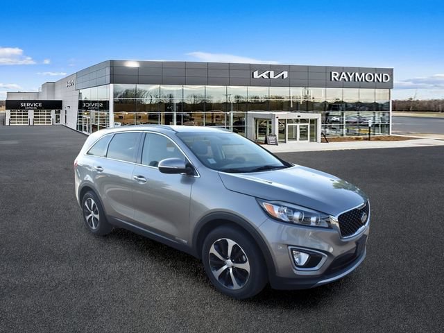 Used 2017 Kia Sorento EX AWD/4WD image 10