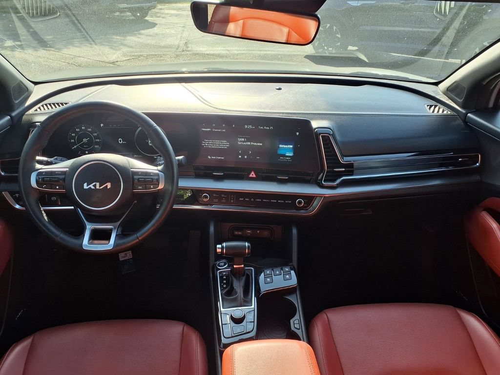 Used 2023 Kia Sportage SX FWD image 3