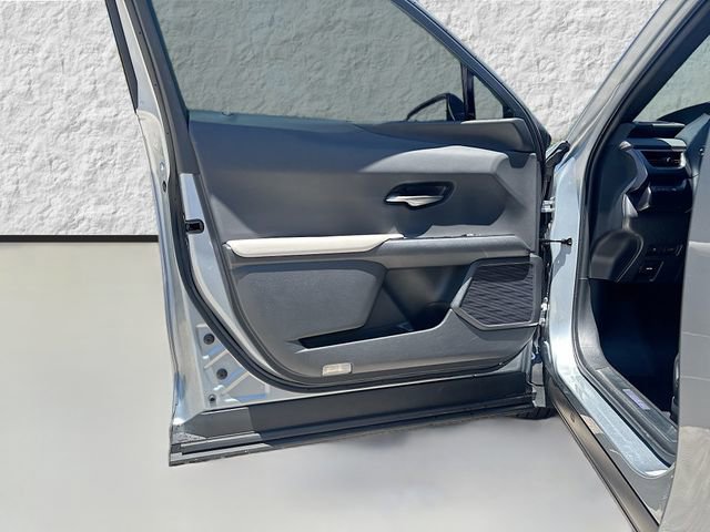 Used 2023 Lexus UX 250h FWD w/ Accessory Package (Z2) image 21