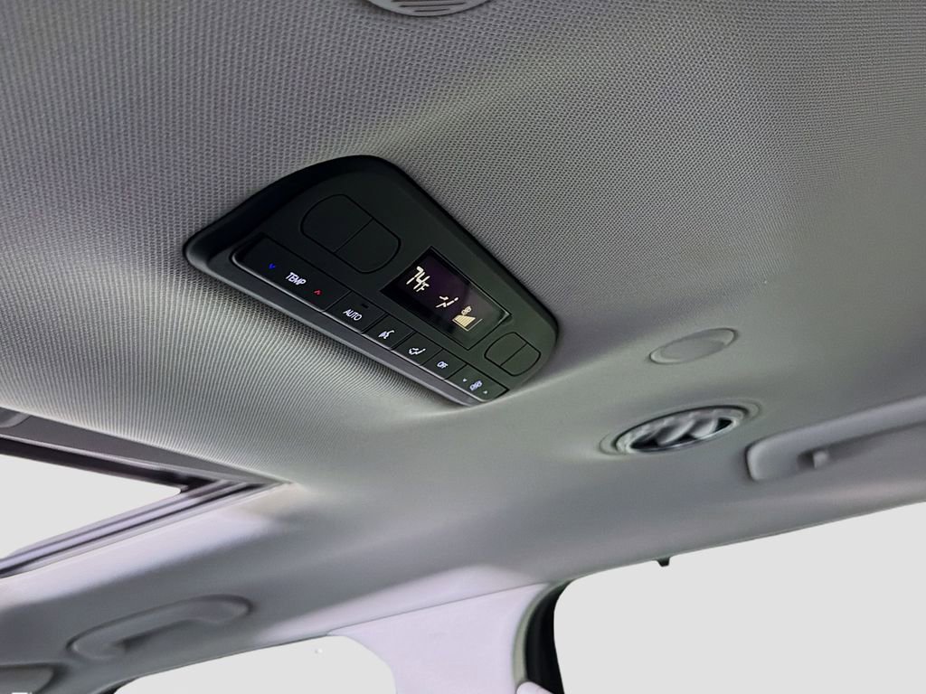 Used 2026 Hyundai Palisade SEL FWD image 28