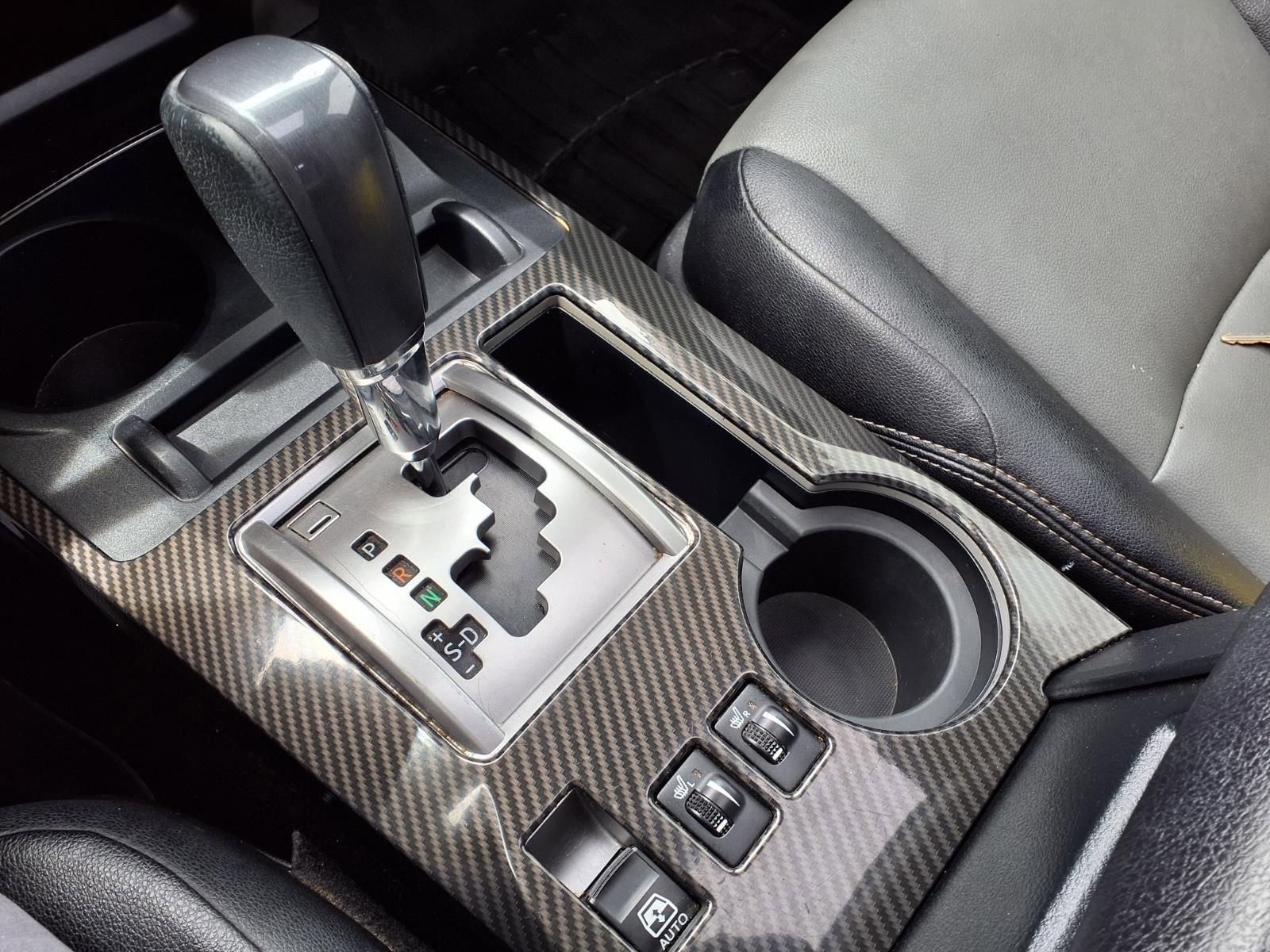 Used 2017 Toyota 4Runner SR5 Premium AWD/4WD image 24