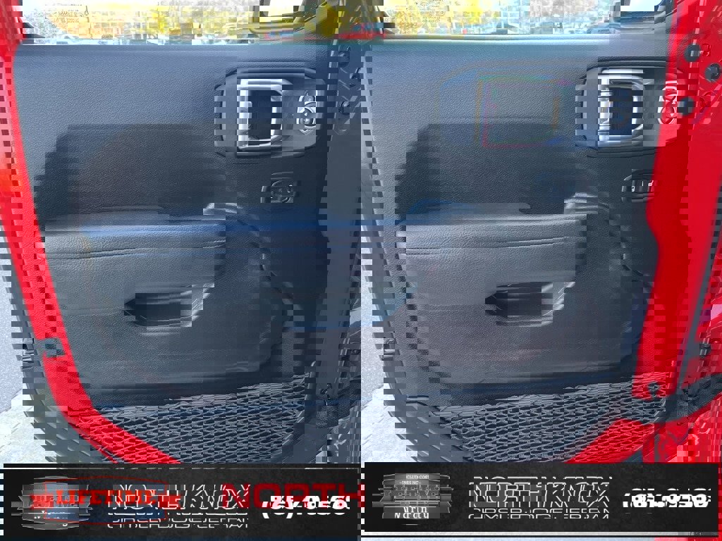 Used 2025 Jeep Wrangler Unlimited Rubicon image 5