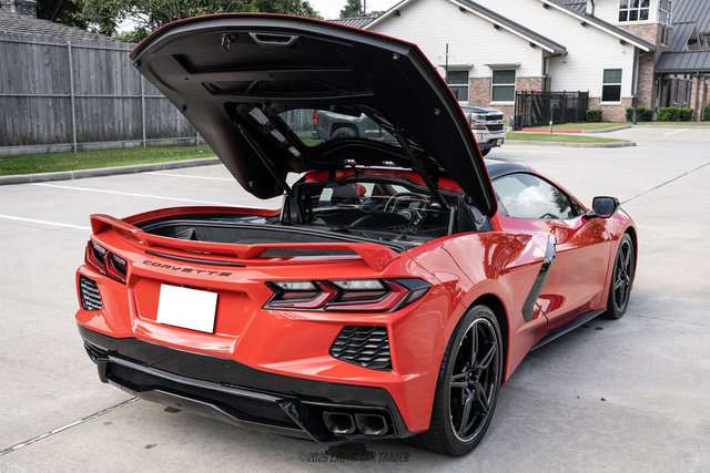 Used 2024 Chevrolet Corvette Stingray Premium Cpe w/ Z51 Performance Package RWD image 17