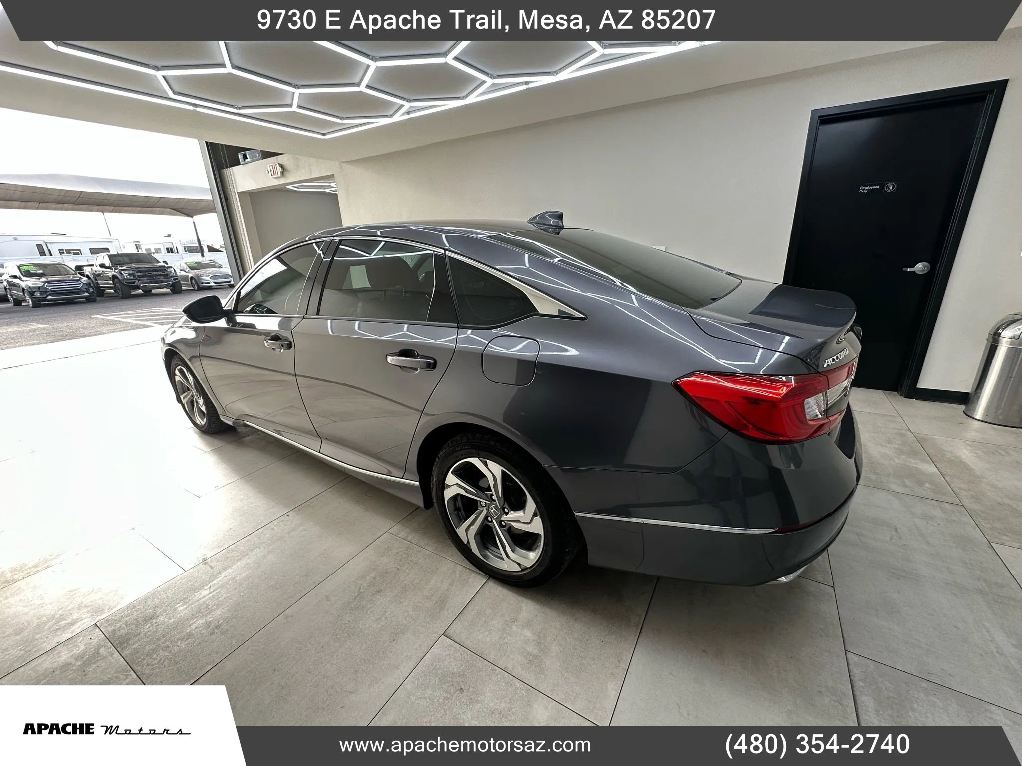 Used 2018 Honda Accord EX-L image 11