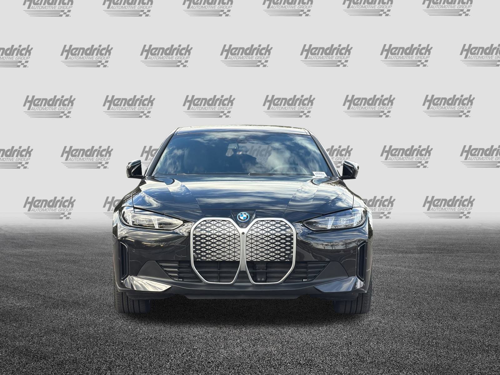 Used 2025 BMW i4 eDrive40 w/ Premium Package image 10