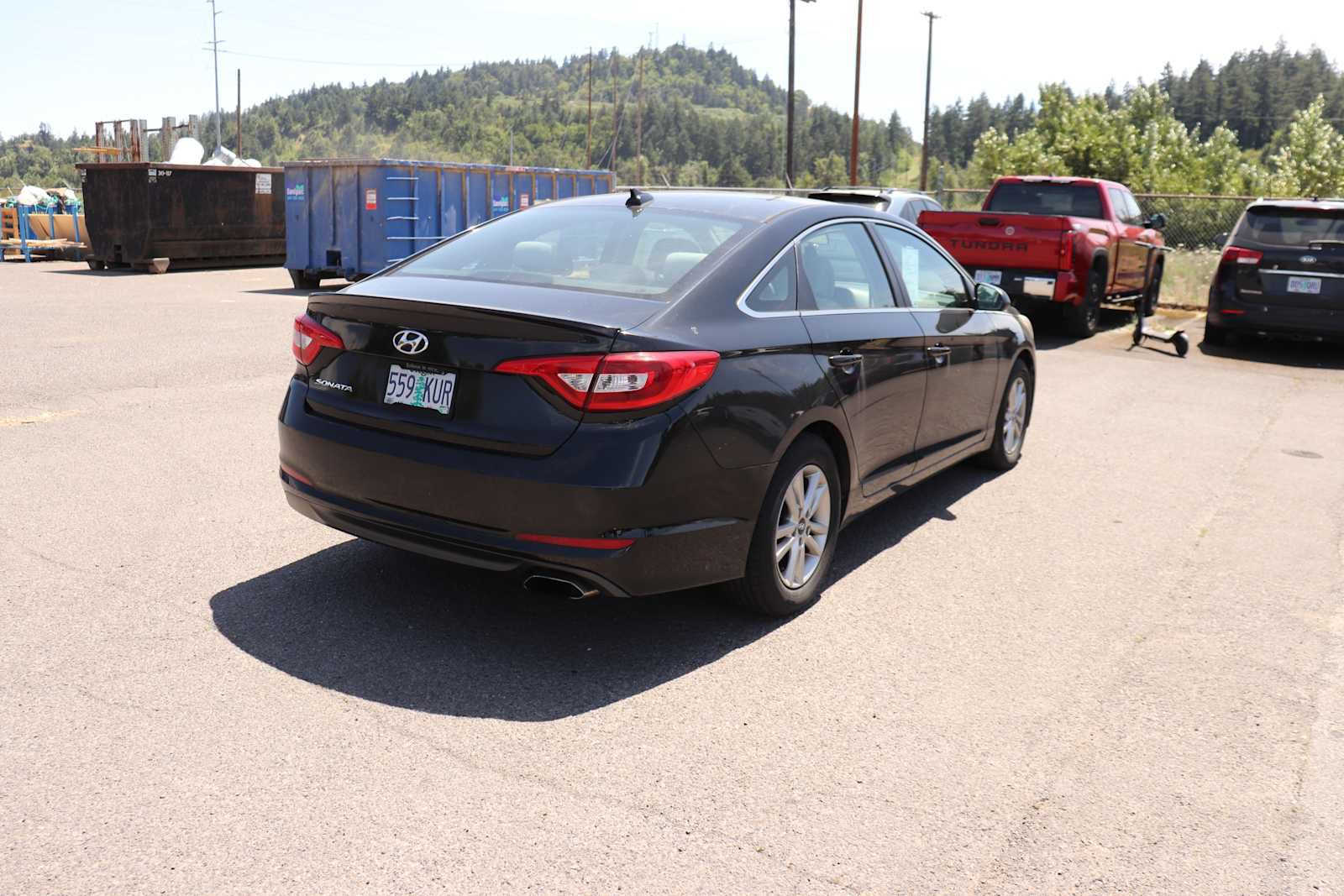 Used 2017 Hyundai Sonata SE FWD image 5