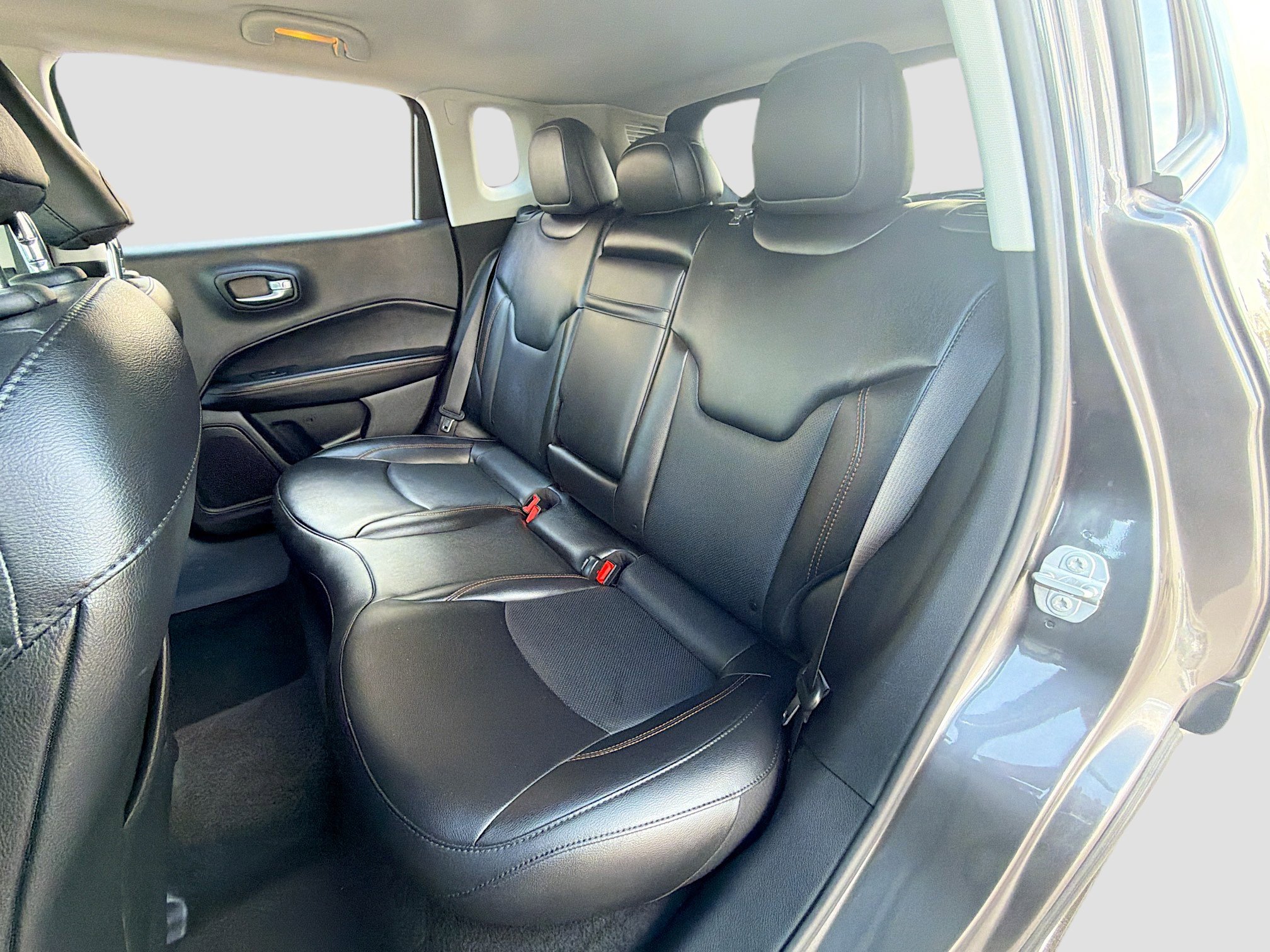 Used 2019 Jeep Compass Limited AWD/4WD image 25