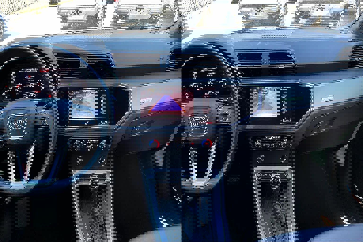 Used 2020 Audi Q3 2.0T Premium Plus w/ Premium Plus Package AWD/4WD image 7