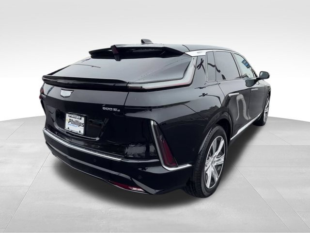 Certified 2024 Cadillac Lyriq Tech w/ Driver Assist Package AWD/4WD image 6
