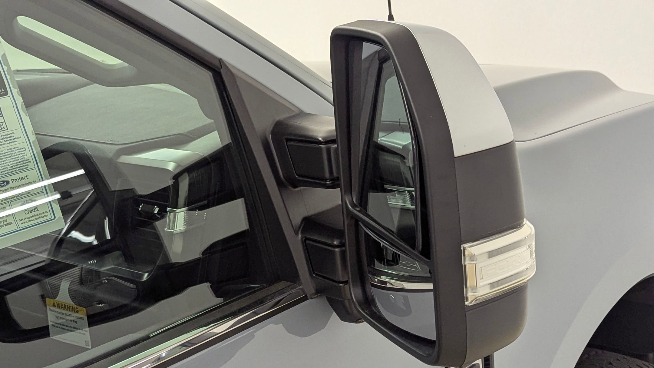 New 2026 Ford F250 Lariat w/ Chrome Package image 18