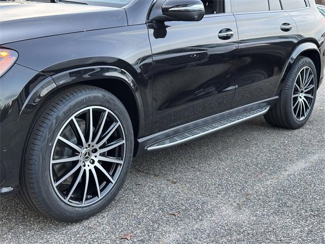 New 2026 Mercedes-Benz GLS 580 4MATIC image 13