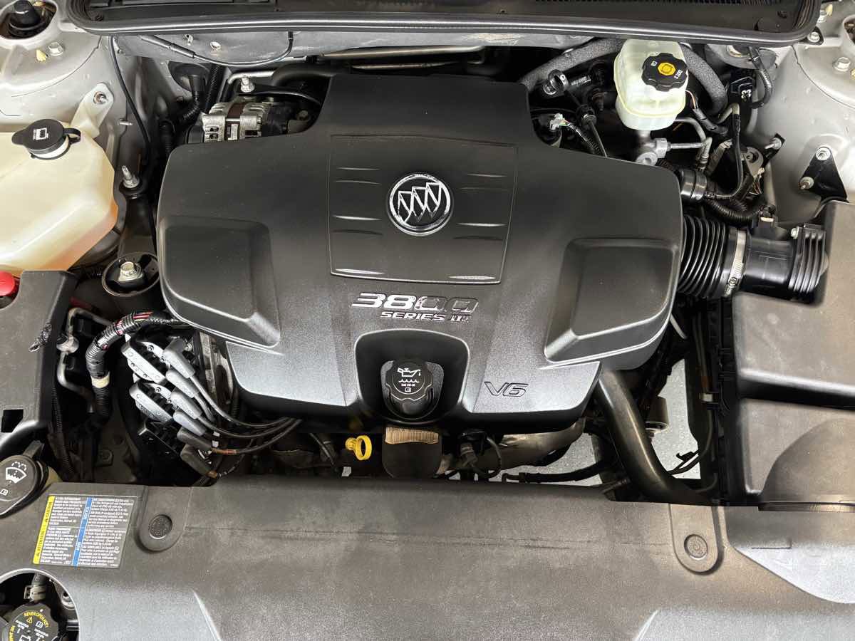 Used 2007 Buick Lucerne CX FWD image 27