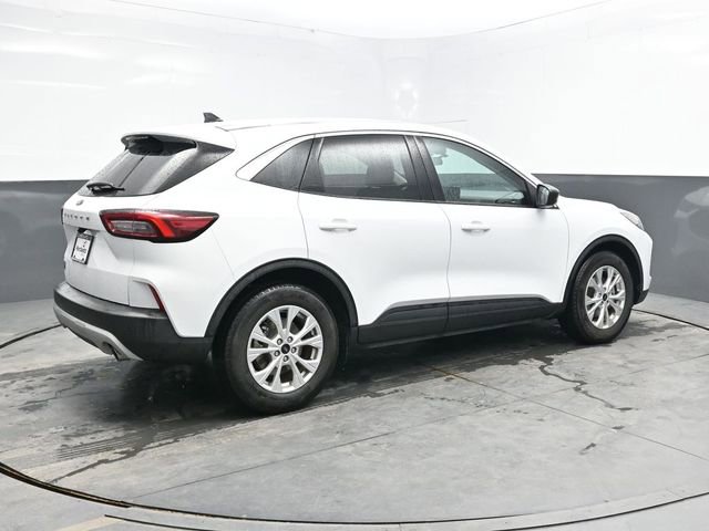 Used 2023 Ford Escape Active w/ Tech Pack #1 FWD image 7