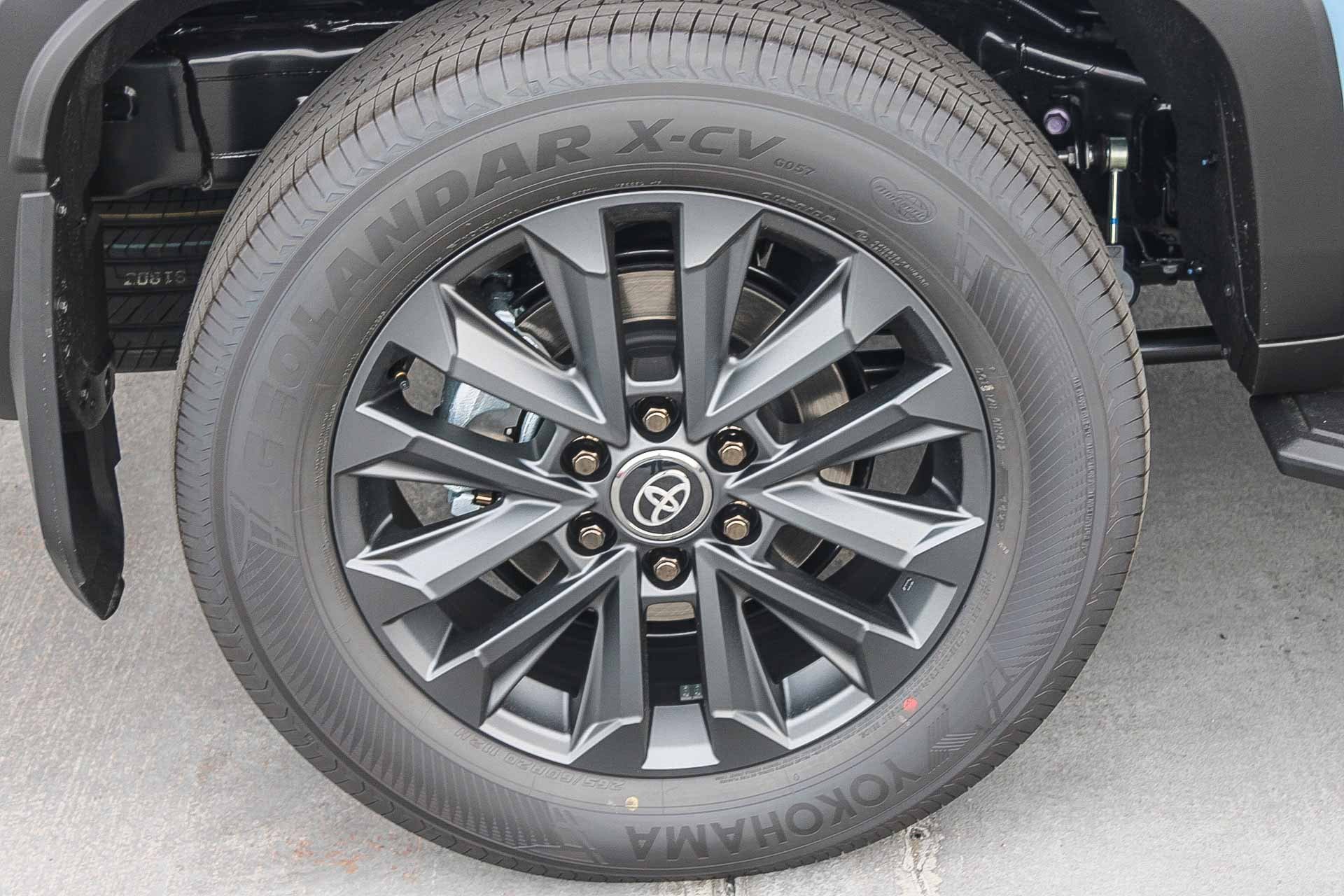 New 2026 Toyota Land Cruiser image 12