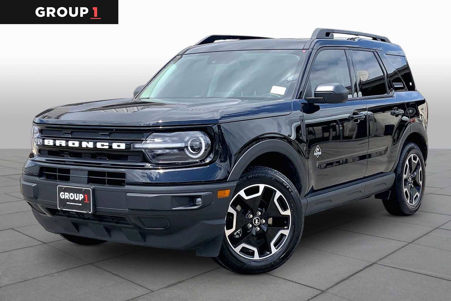 Used 2024 Ford Bronco Sport Outer Banks w/ Tech Package image 1