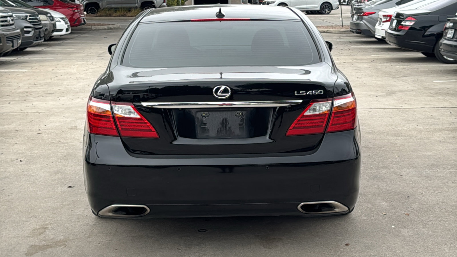 Used 2011 Lexus LS 460 w/ Comfort Pkg image 6