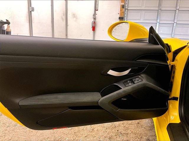 Used 2022 Porsche 718 Cayman GT4 RWD image 22