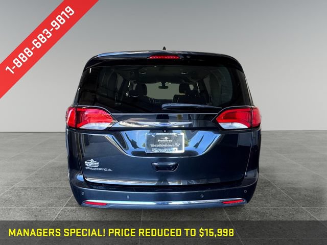 Used 2019 Chrysler Pacifica Touring-L FWD image 25
